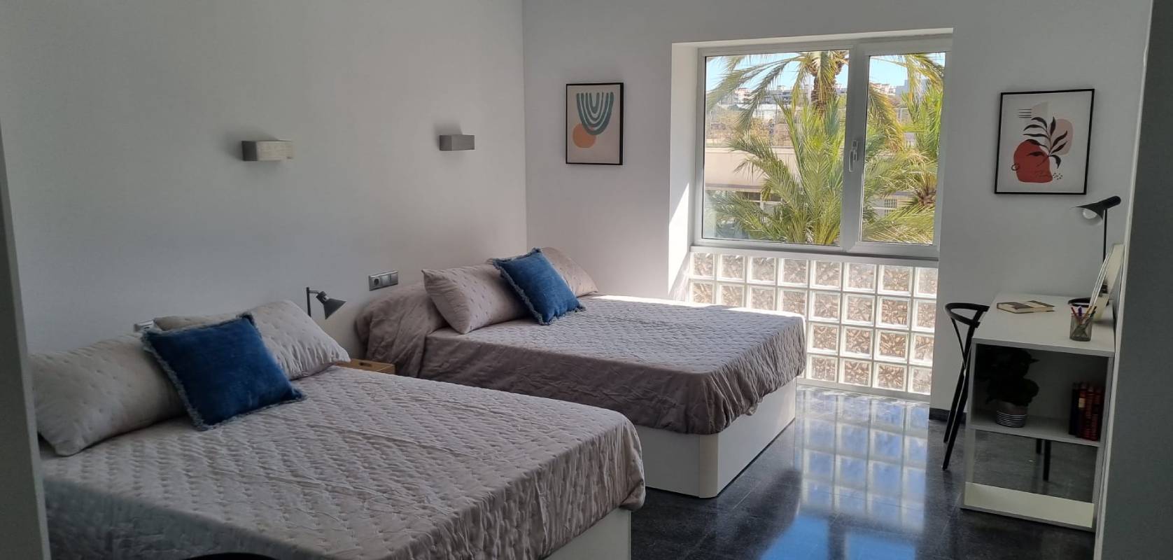 Habitación doble de la residencia universitaria